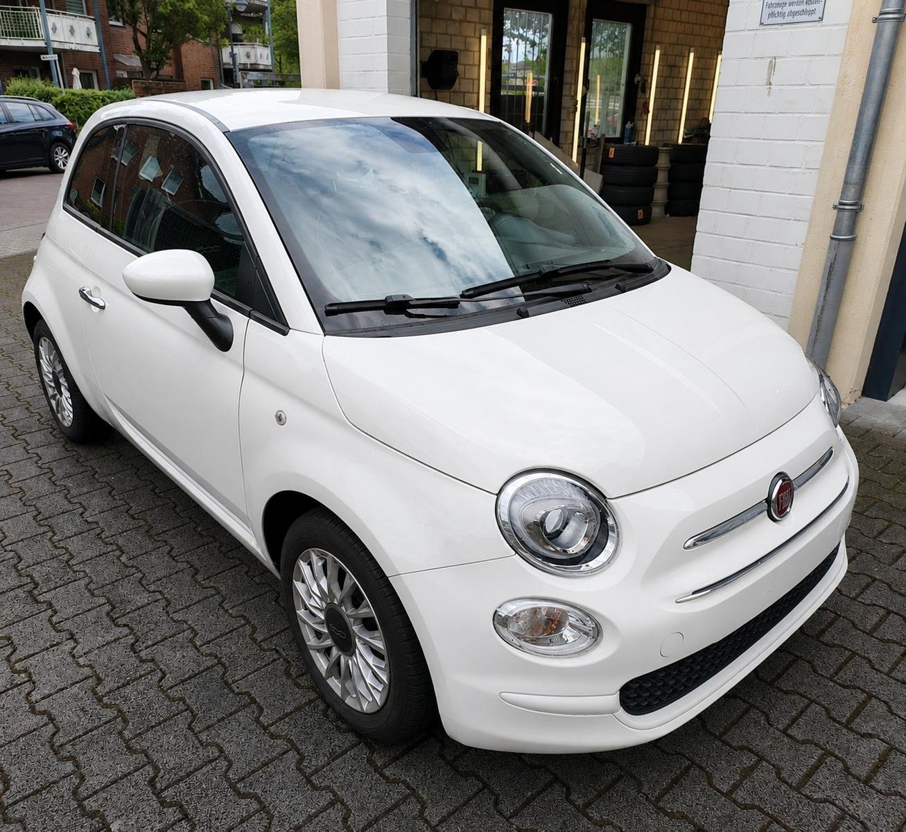 Fiat 500 Lounge NAVI KLIMA PDC TOP GEPFLEGT GUTACHTEN