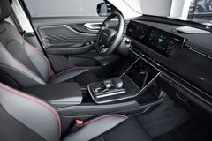 BAIC X75 NEUES MODELL - LUXUS-SUV JETZT TESTEN!