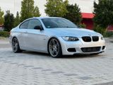 BMW 335i Coupé E92 Handschalter RWD Performance AGA - BMW 335 aus 2007: 335i