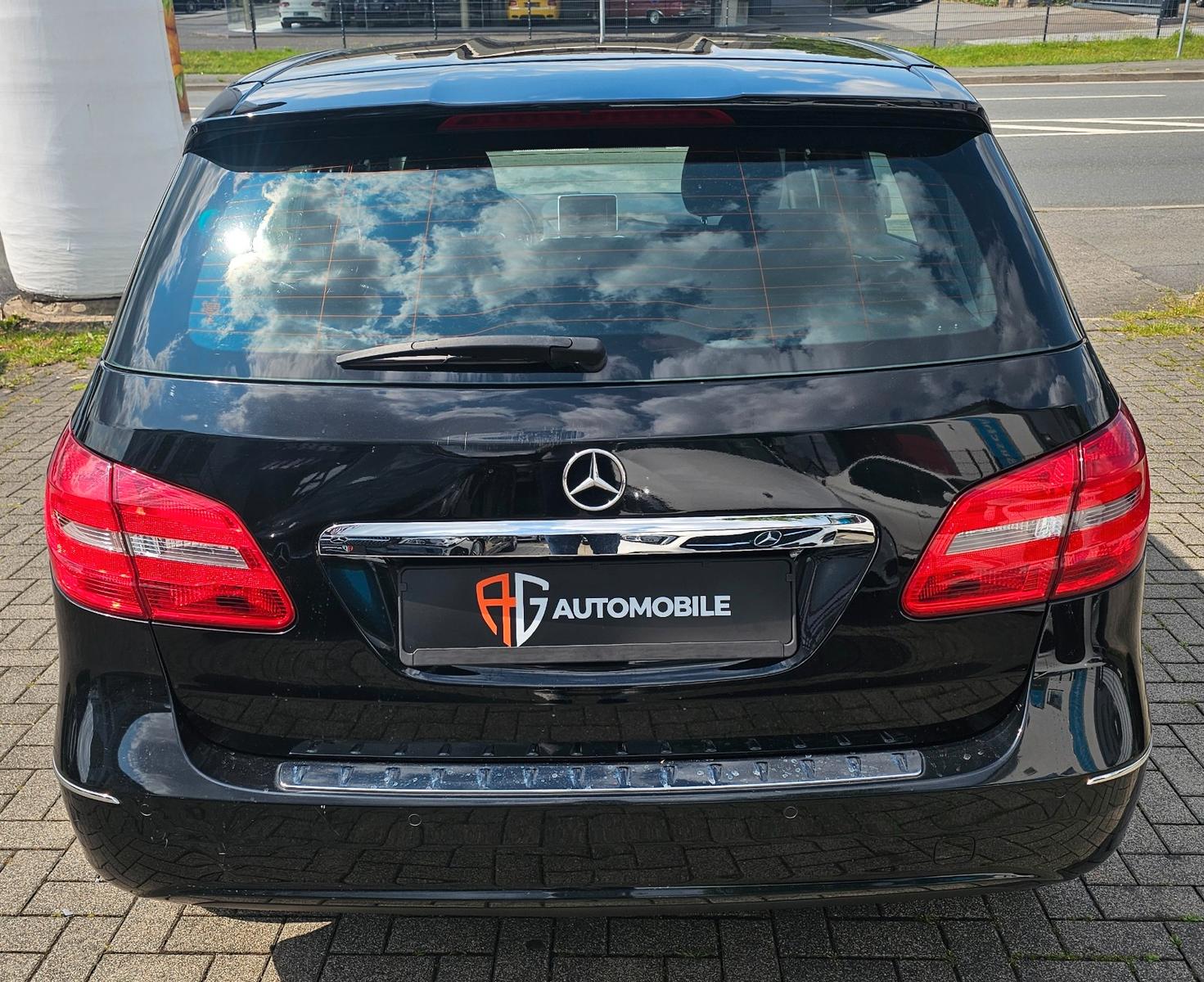 Mercedes-Benz B 180 Sports Tourer"Rückfahrkamera"