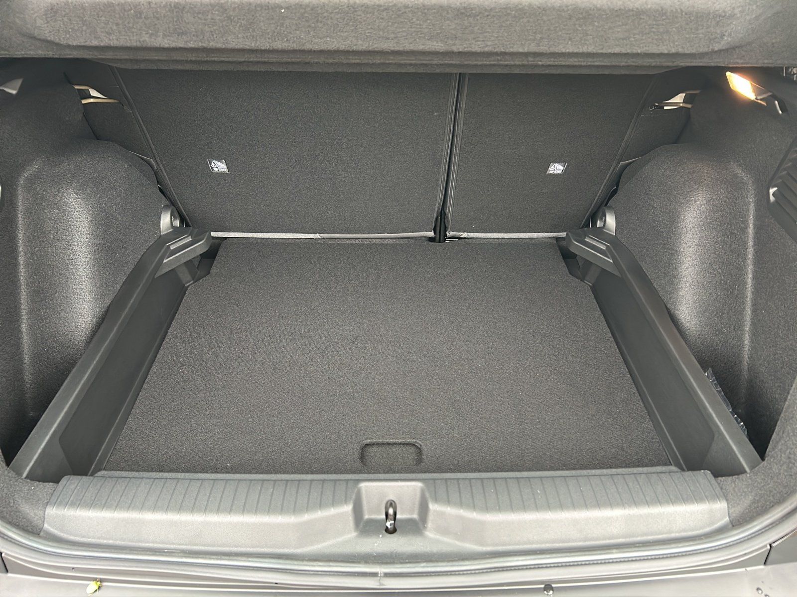 Fahrzeugabbildung Opel Frontera Edition Automatik ALLWETTER/PDC/TECH-PA