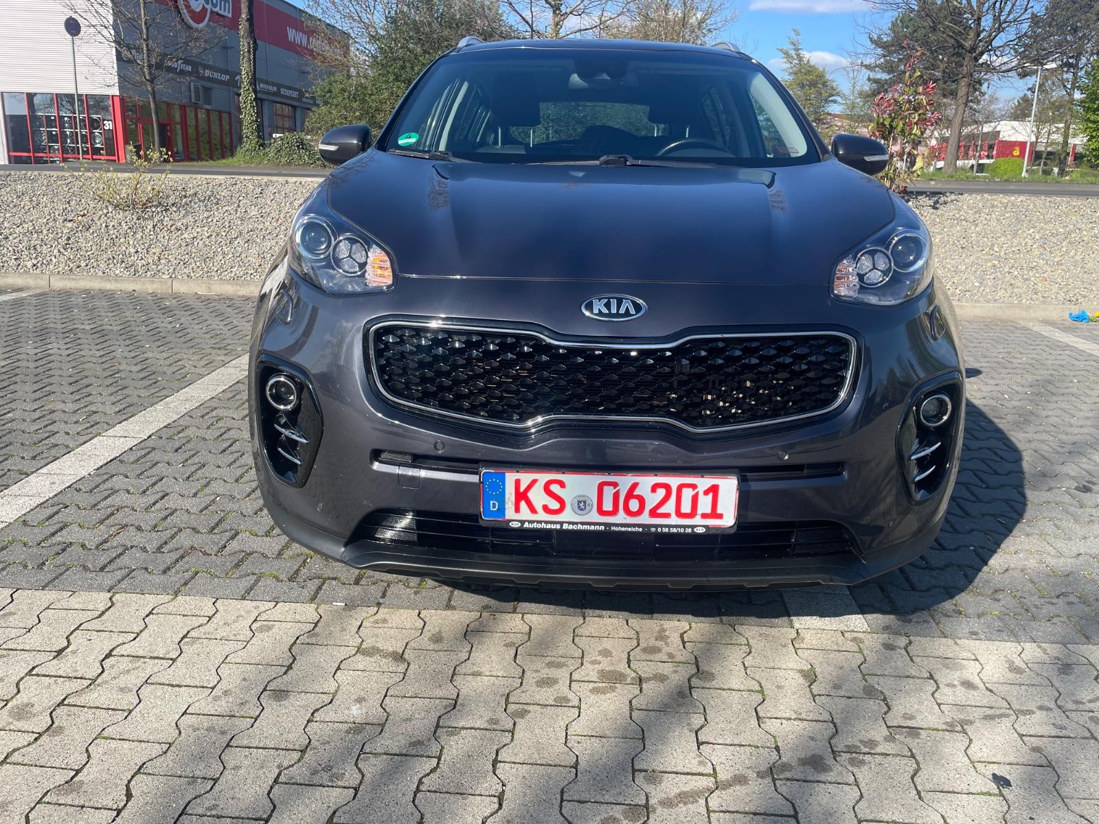 Kia Sportage Spirit 4WD*Navi Xenon Kamera Car play*