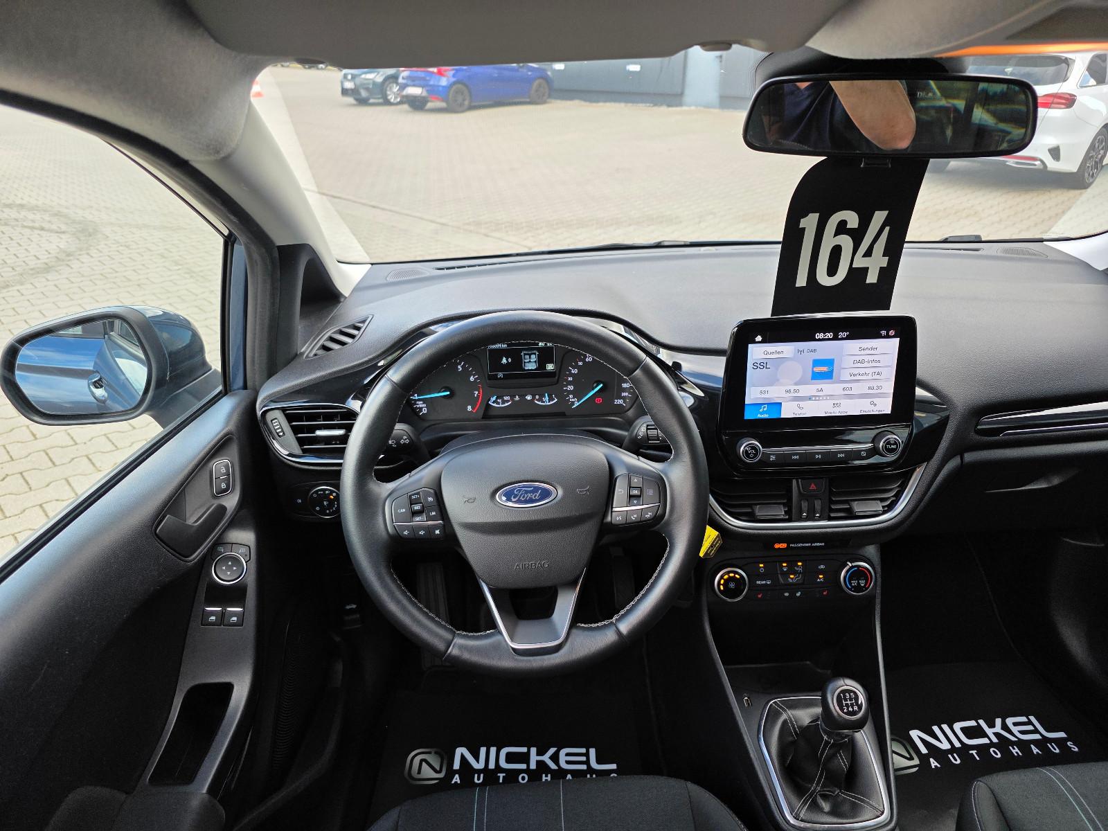 Ford Fiesta Cool & Connect*Winterpaket*Led*Navi*