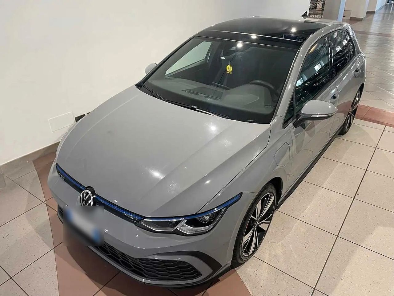 Volkswagen Golf 8 1.4 Plug-In Hybrid DSG GTE imagem 2