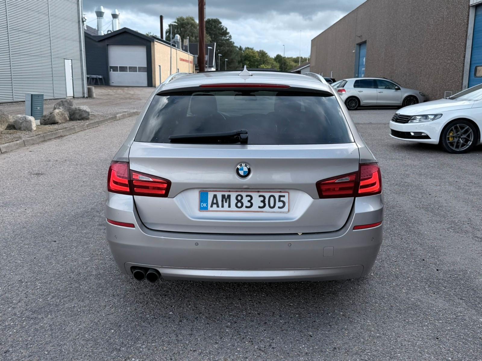 BMW 530 2010 — engine 2.993 cm³, 245 HP (180kW)
