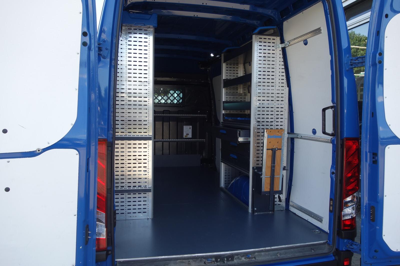 Iveco Daily 3.0 CNG L3H2 50 REGAL/STDHZG/AHK/SCHWINGSI