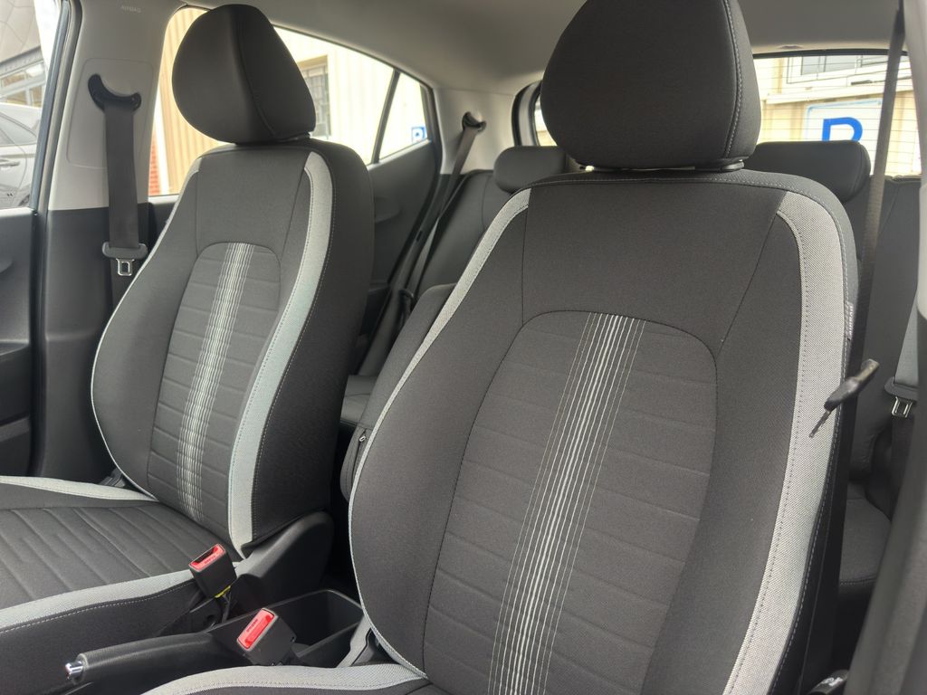 Hyundai i10 1.0 AUTOMATIK TREND + NAVIGATION+KOMFORT UVM