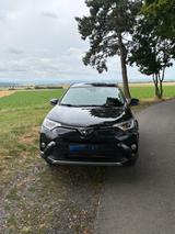 Toyota RAV 4 2,0-l-D-4D Edition S+ 4x2 Edition S+ - Toyota RAV 4 mit Diesel-Antrieb: 2.2