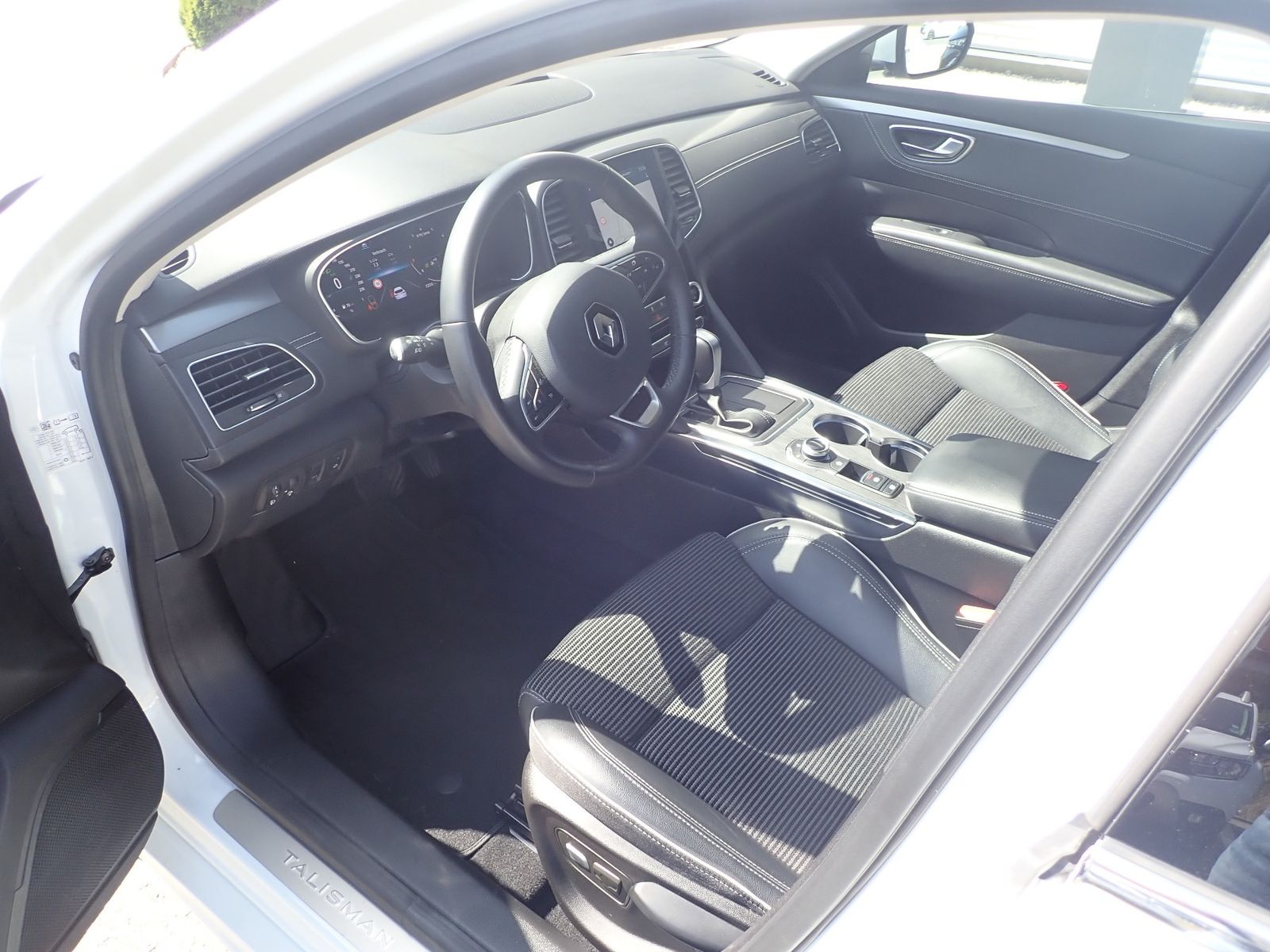 Fahrzeugabbildung Renault Talisman Grandtour Business Edition/NAVI/GJR