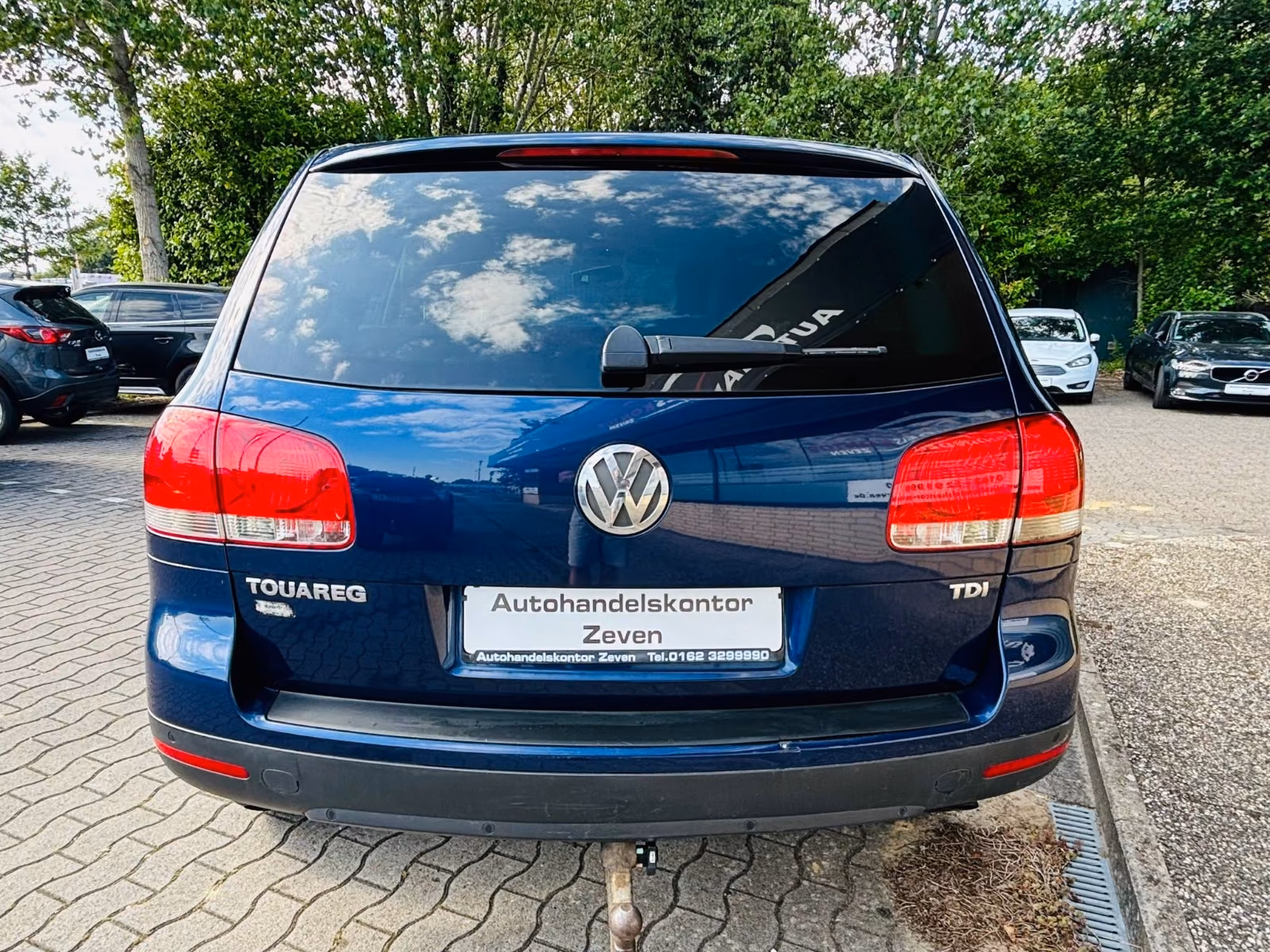 Volkswagen Touareg 2004 — photo 8