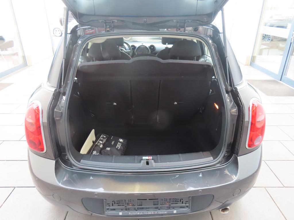 MINI Cooper D Countryman