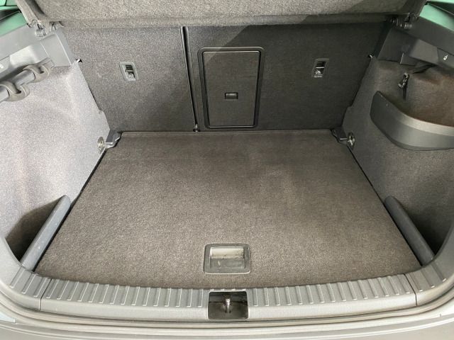 Karoq Style 1.5 TSI DSG NAVI+KAMERA+SHZ+ACC