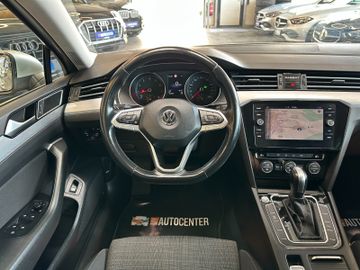 Volkswagen Passat *KEYLESS*ACC*AHK*NAV*3-ZONEN*LED*