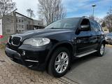 BMW X5 xDrive30d - BMW X5 aus 2010 mit Diesel-Antrieb