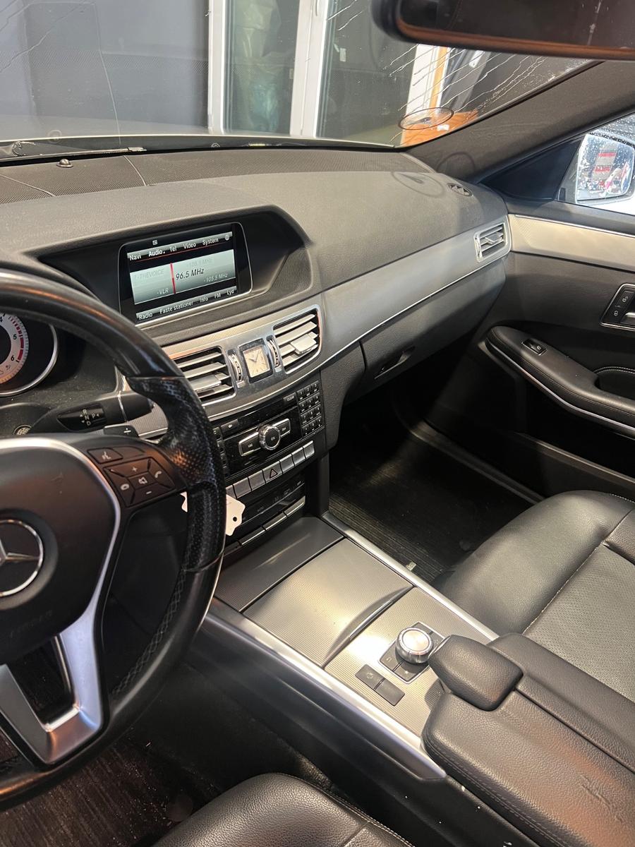 Mercedes-Benz E220 2015 — photo 6