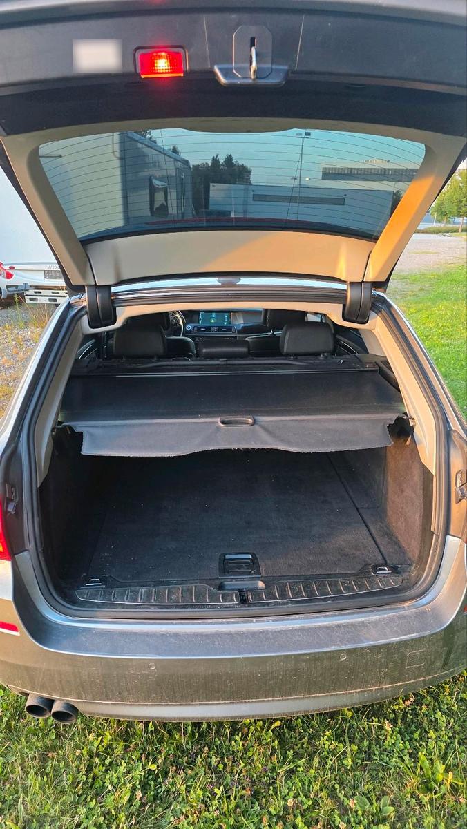 BMW 520 2011 — photo 7