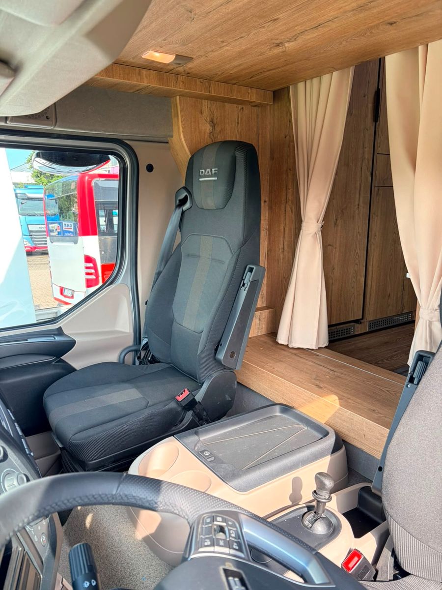 Fahrzeugabbildung DAF XB 290 FA