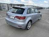 Audi A3 35 TFSI Sportback AHK (versenkbar), GaragenFz - Audi A3 mit Benzin-Antrieb: Kombi, Automatik