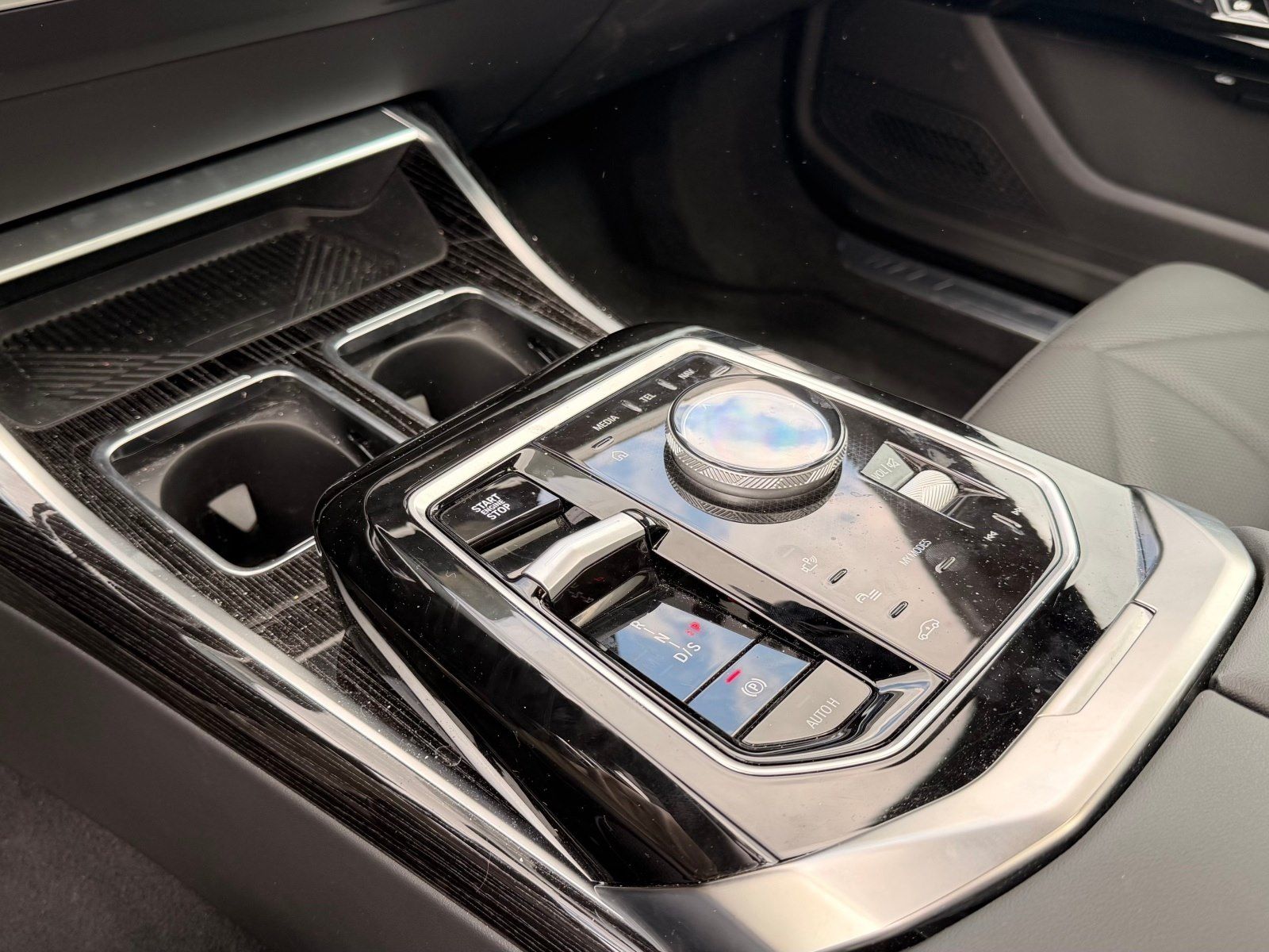 BMW 740 - Bild 12