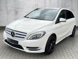 Mercedes-Benz B200 Automatik*Bi-Xenon/LED*Kamera*Tempomat* - Mercedes-Benz B-Class: Auto