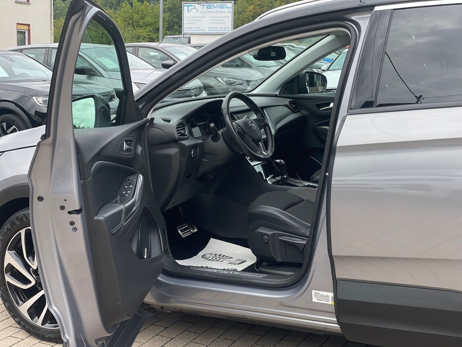 OPEL Grandland X, 2017, Benzin, 131 PS