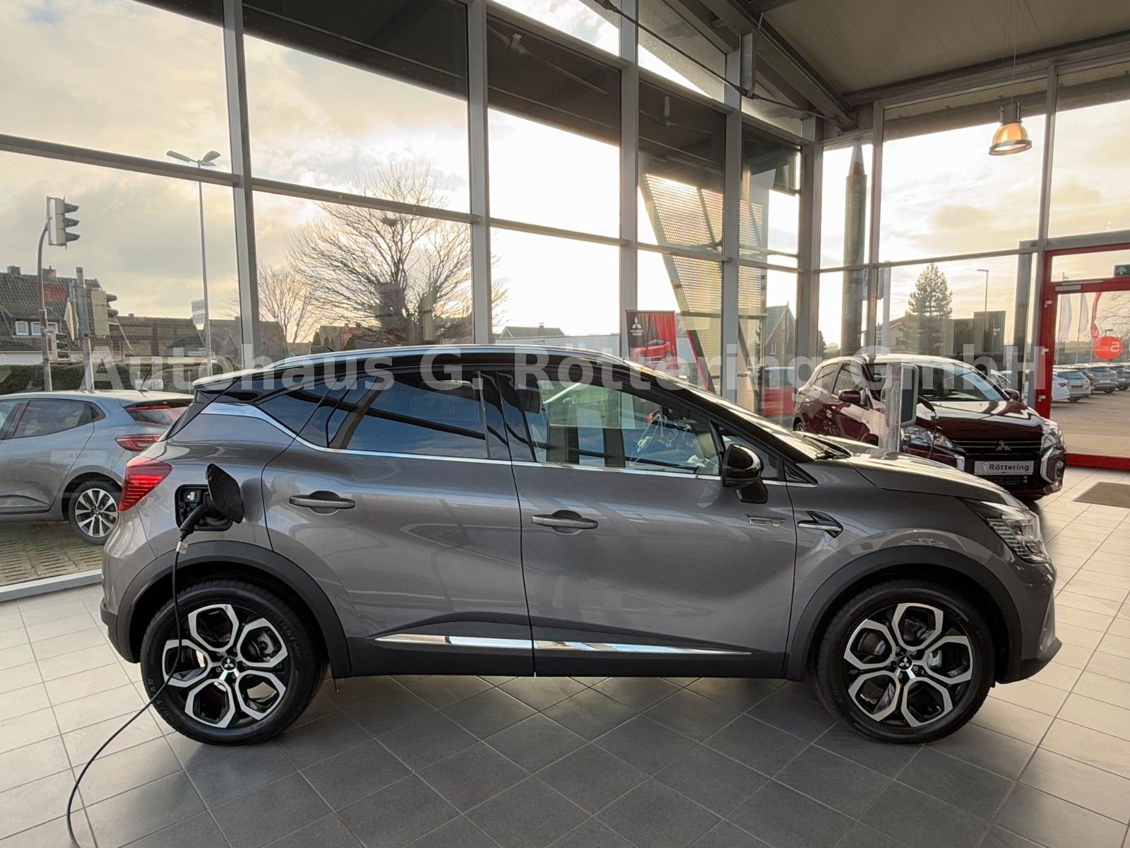 Fahrzeugabbildung Mitsubishi ASX 1.6 Intro Edition PHEV +LED+RFK+NAVI+SHZ+