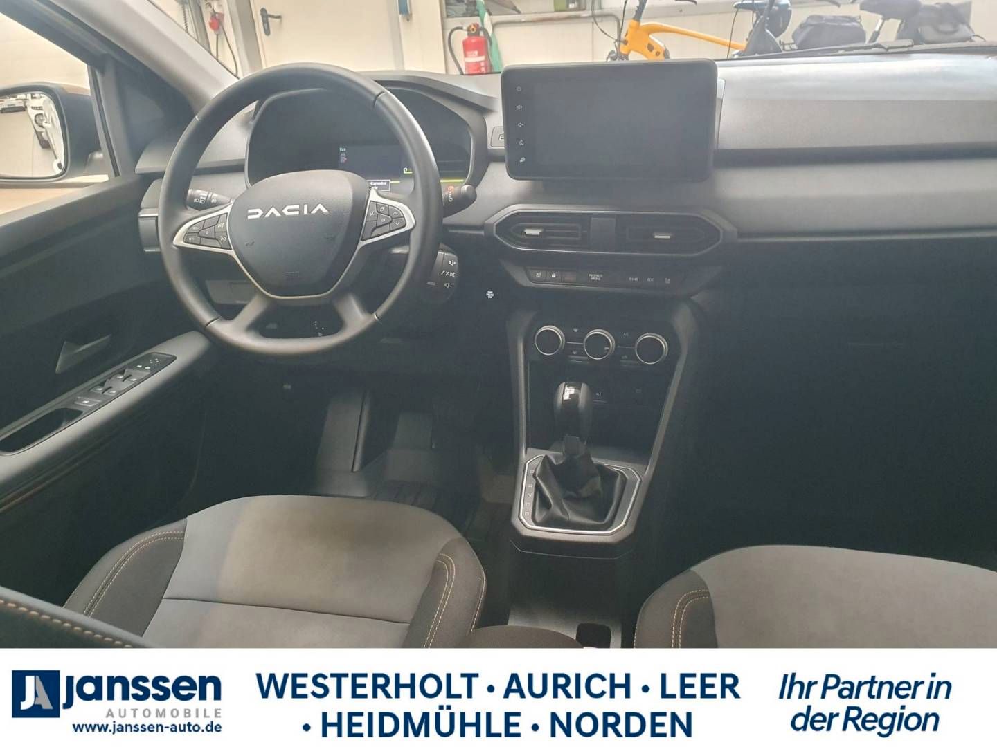 Fahrzeugabbildung Dacia Jogger Extreme HYBRID 140