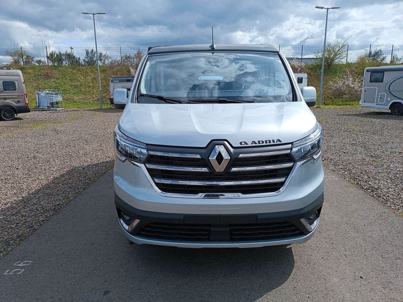 Fahrzeugabbildung Adria Active Base 20150,- Euro Sondernachlass