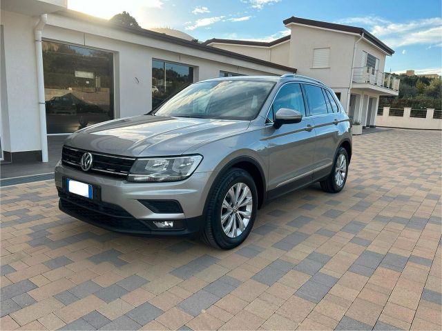 Volkswagen Tiguan 2.0 TDI SCR Business BlueMotio