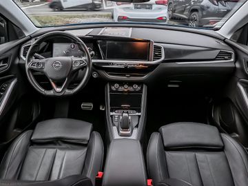 Opel Grandland 1.6 Ultimate Plug-in-Hybrid 4 Kamera