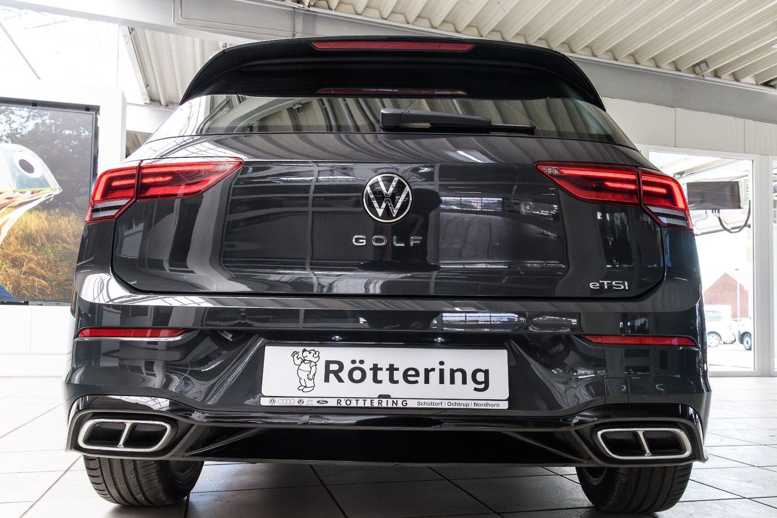 Fahrzeugabbildung Volkswagen Golf VIII R-Line +Led +Keyless+We Connect Plus