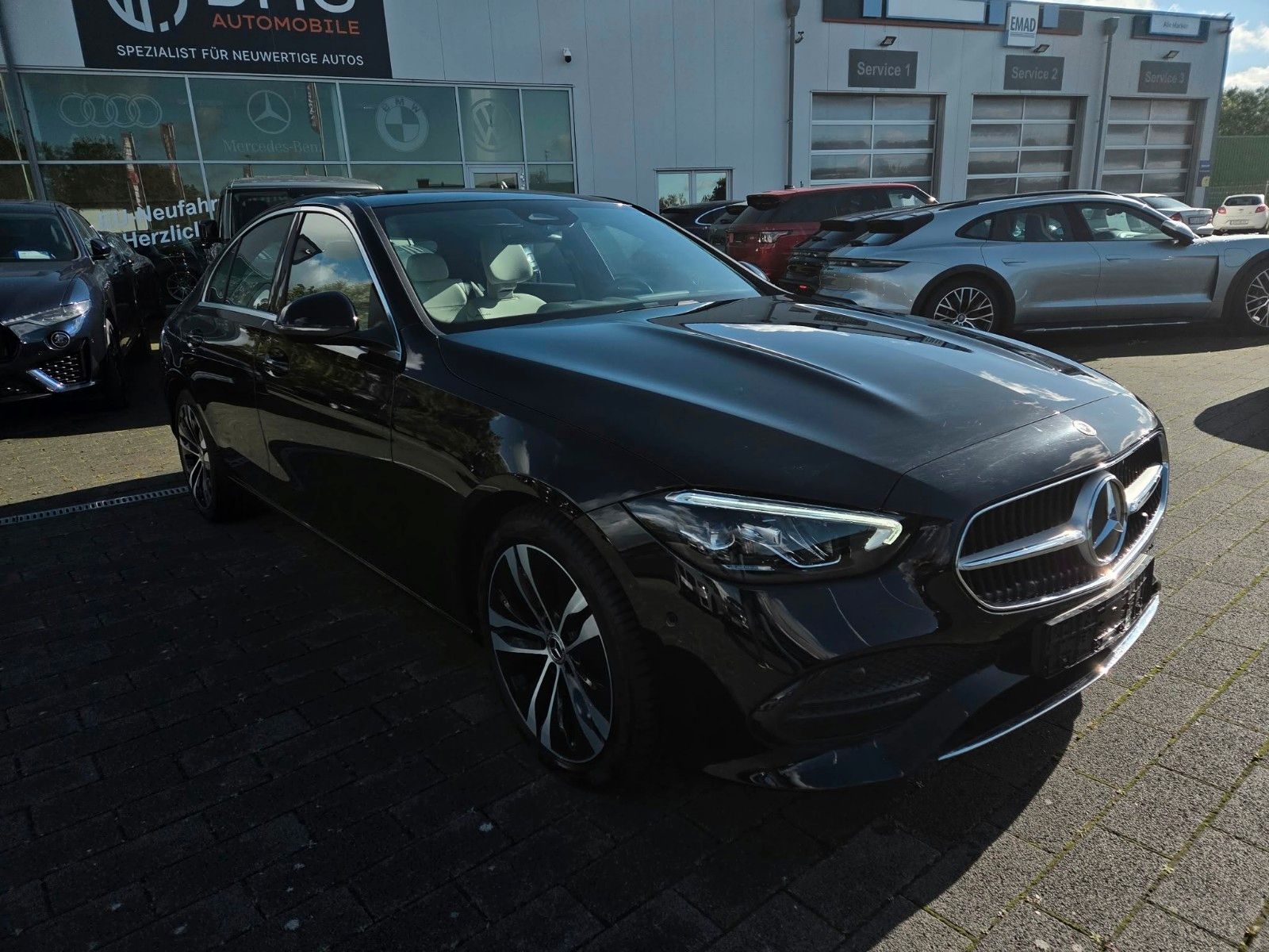 Fahrzeugabbildung Mercedes-Benz C 180 Avantgarde Limousine /erst 820 km!!