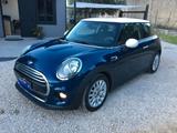 MINI Mini 1.5 One D Business - blaue MINI One D