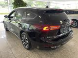 Ford Focus Turnier Titanium X 1.5 LED+KAMERA+SPURH. - Ford Focus in Solingen