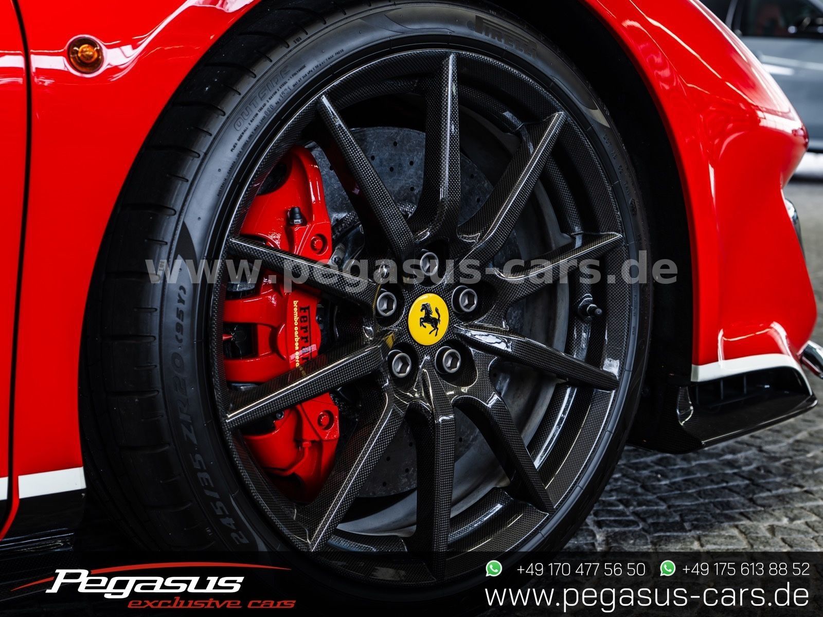 FERRARI 488 Pista - 17