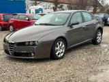 Alfa Romeo 159 1.9 JTDM 16V Progression Q-Tronic kein TÜV - Alfa Romeo 159 mit Diesel-Antrieb: Automatik