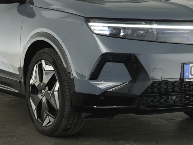 Grandland Electric B ULTIMATE AWD 73kWh+360°KAME