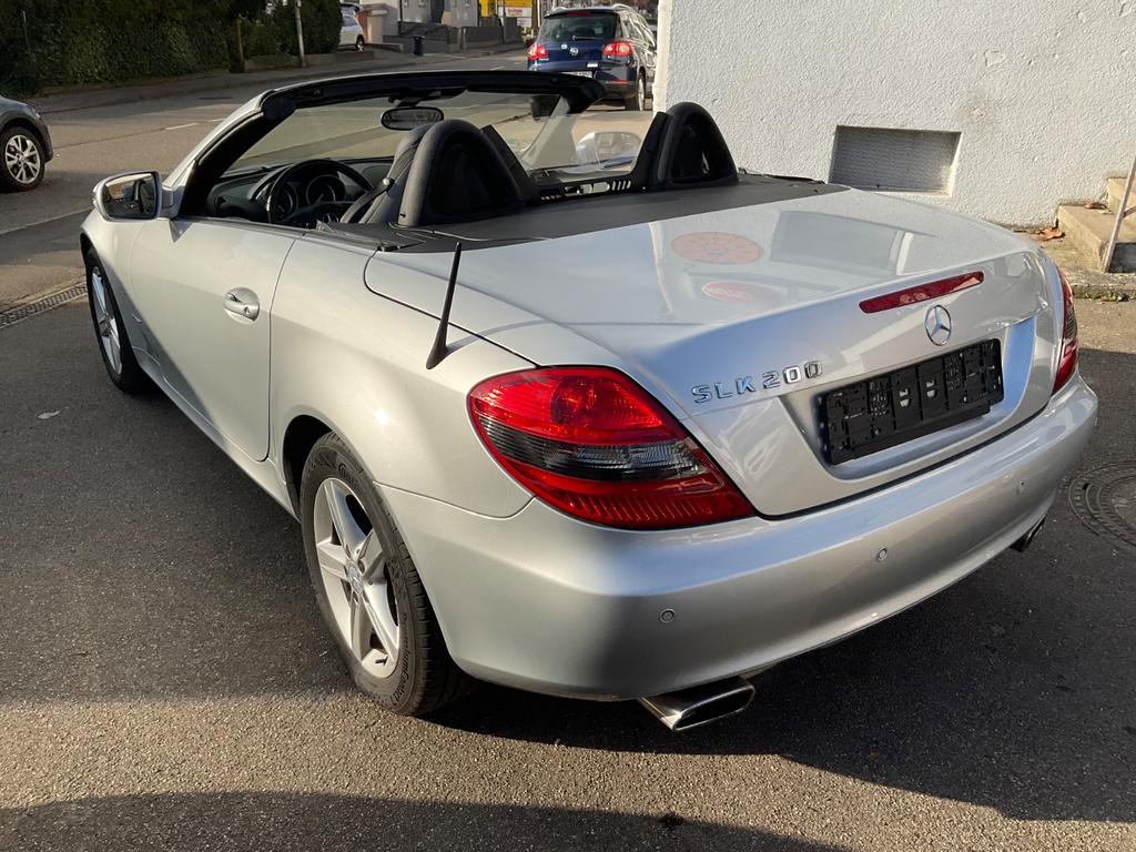 Mercedes-Benz SLK 200