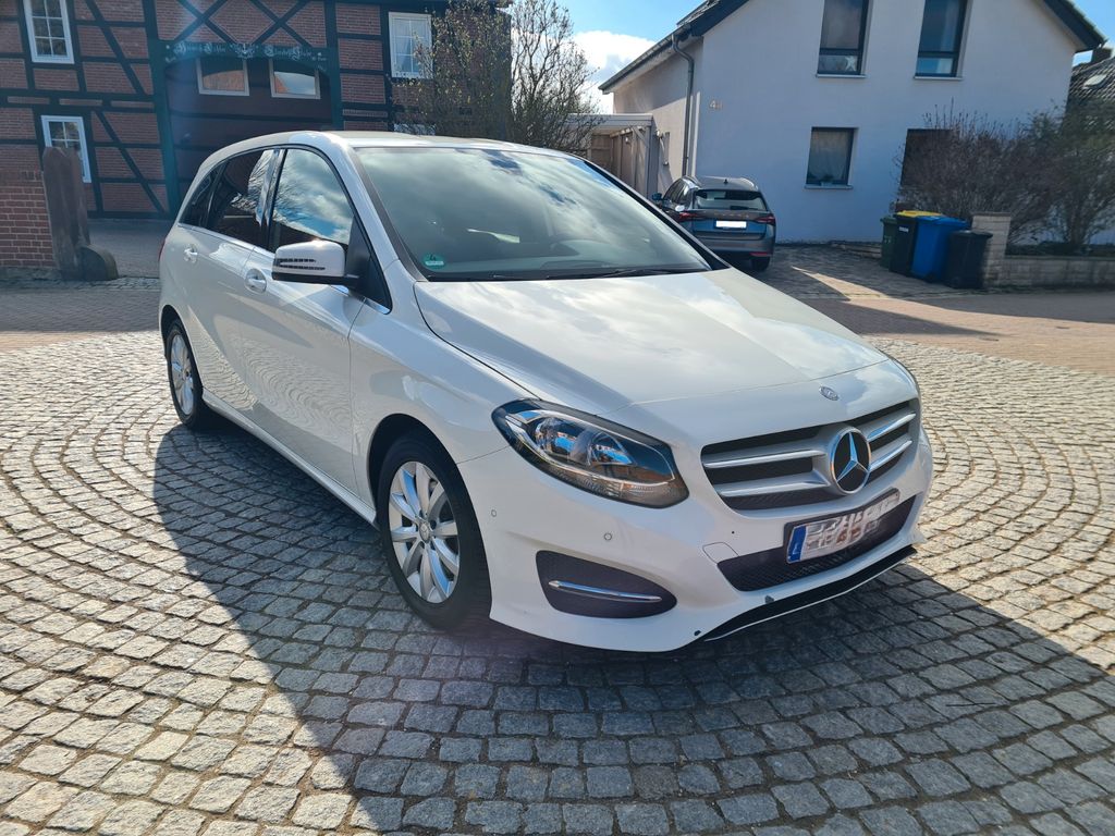 Image of Mercedes-Benz B 180