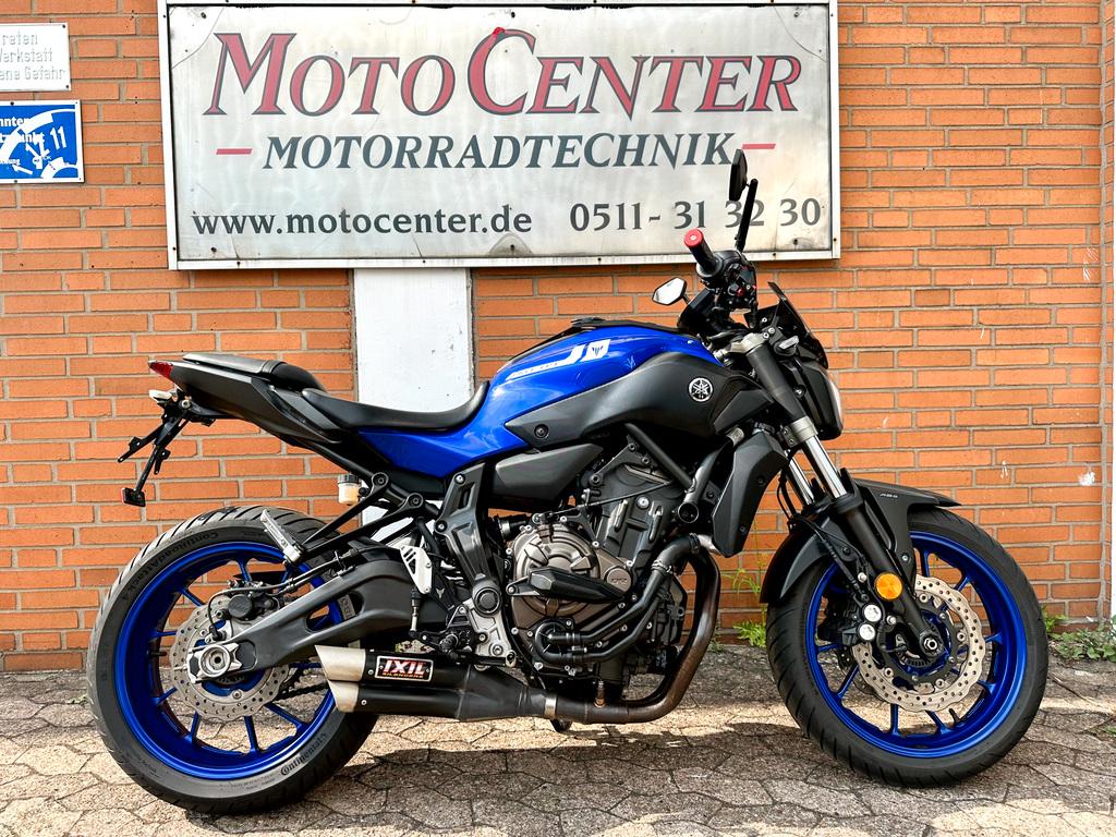 Yamaha MT-07 ABS -- IXIL, HU Neu, viele Extras --
