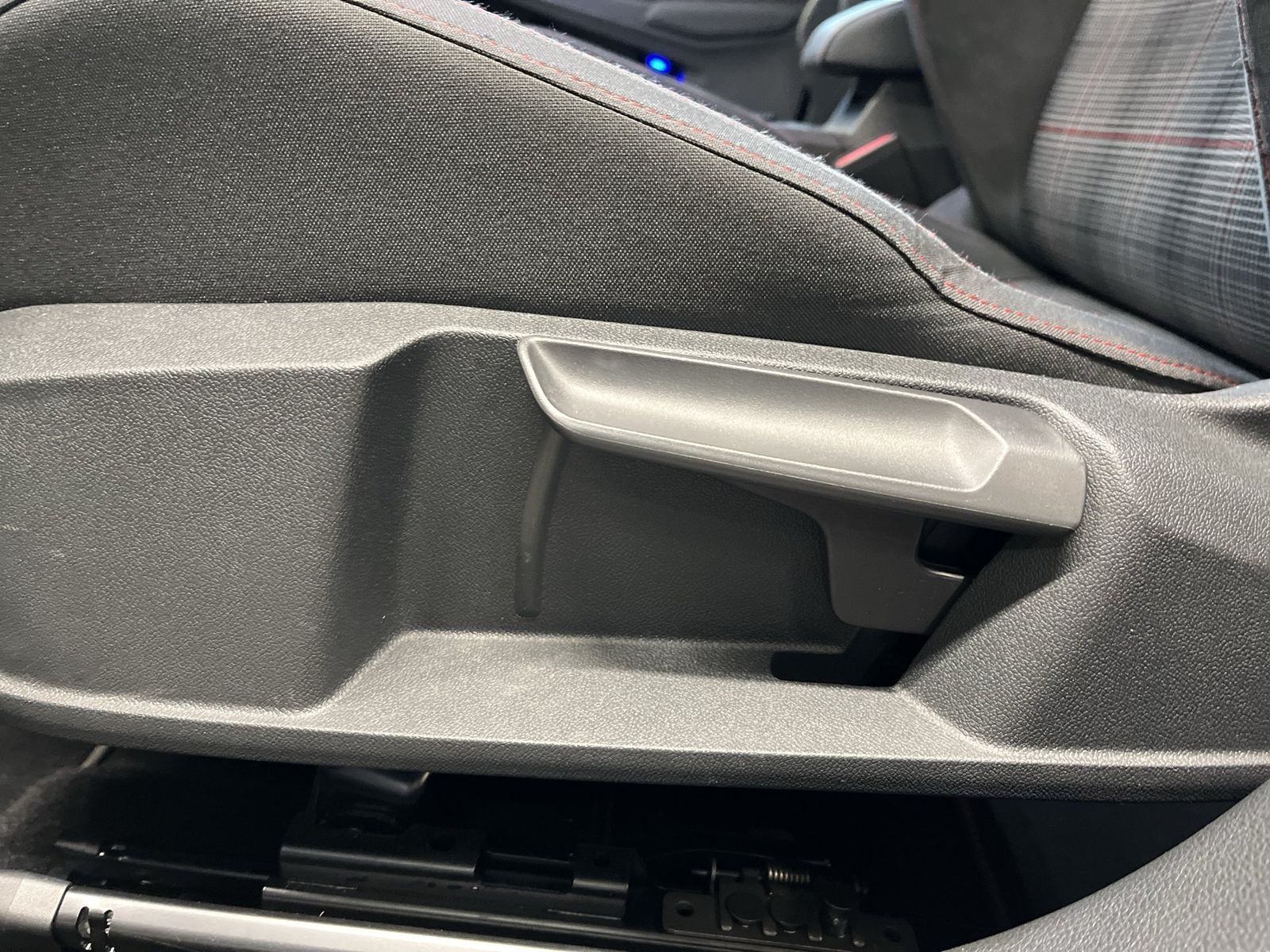 Volkswagen Golf - Bild 12