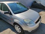Ford Fiesta 1.4 16V 5p. Ghia - Ford Fiesta aus 2003: Ghia