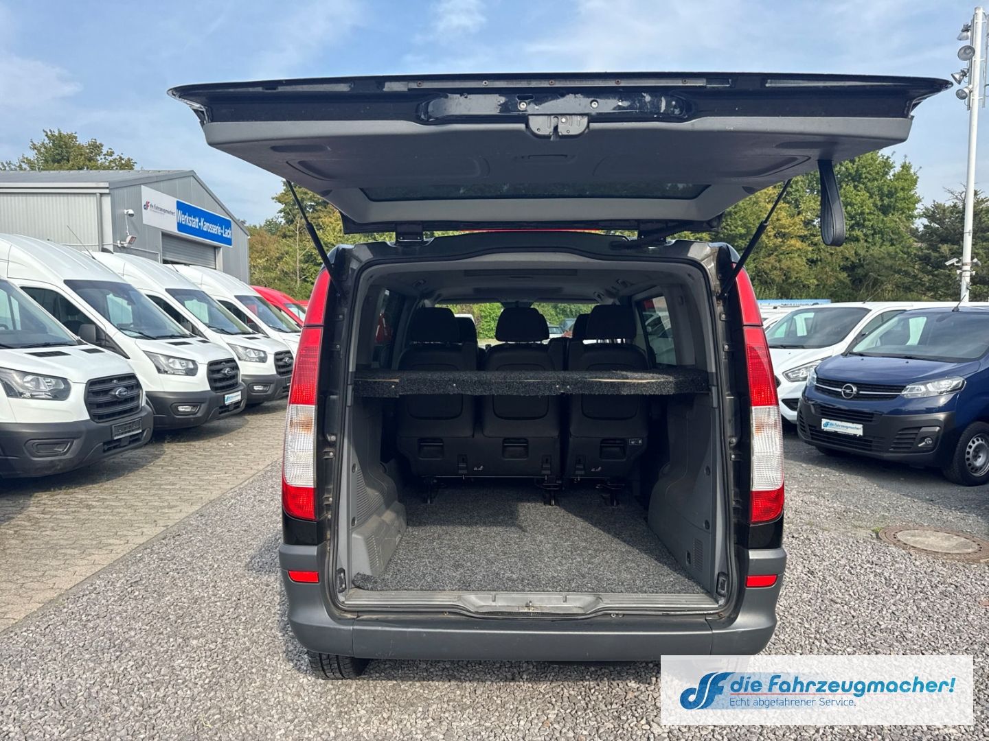 Fahrzeugabbildung Mercedes-Benz Vito Mixto 111 CDI kompakt DPF *EXPORT