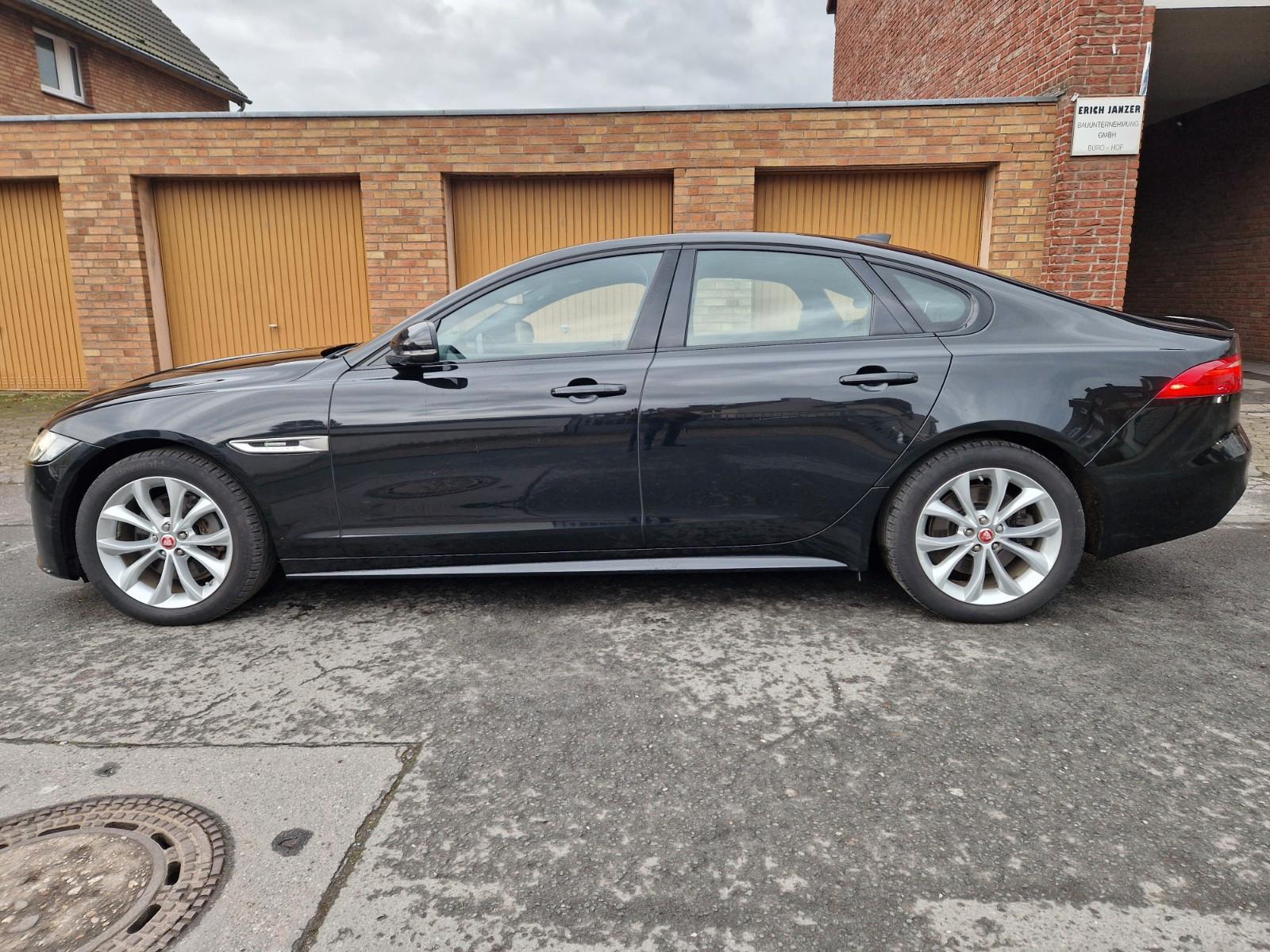 Jaguar XF British Design Edit/Motorschaden/NL Dokumente