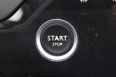 Fahrzeugabbildung Citroën Grand C4 Spacetourer Feel 1.5D NAVI/7-SITZER/AHK