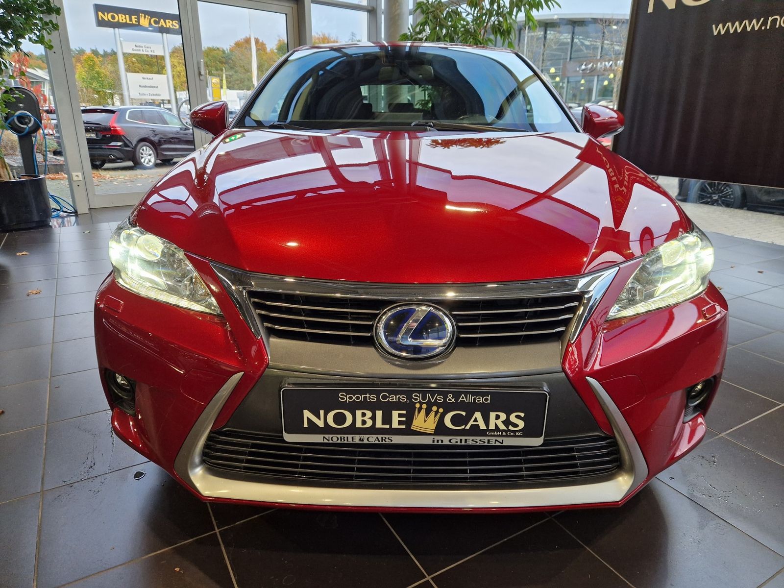 Fahrzeugabbildung Lexus CT200h Executive RFK LED NAVI ALU