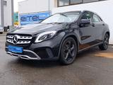 Mercedes-Benz GLA180 Urban Navi LED PDC Teilleder - schwarze Mercedes-Benz GLA 180