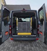 Mercedes-Benz Sprinter-rollstuhlgerecht mit elekt. Rampe - Mercedes-Benz Sprinter mit Diesel-Antrieb: Van, Automatik