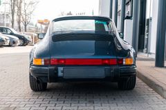 PORSCHE 911 G-Modell/ DE/ SITZHZG./ SCHIEBEDACH/ 16" PORSCHE 911 G-Modell/ DE/ SITZHZG./ SCHIEBEDACH/ 16"
