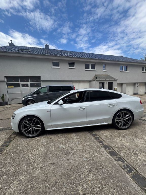 Image of Audi A5